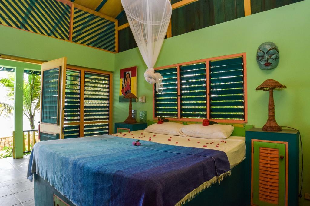 Banana Shout Resort Negril Extérieur photo