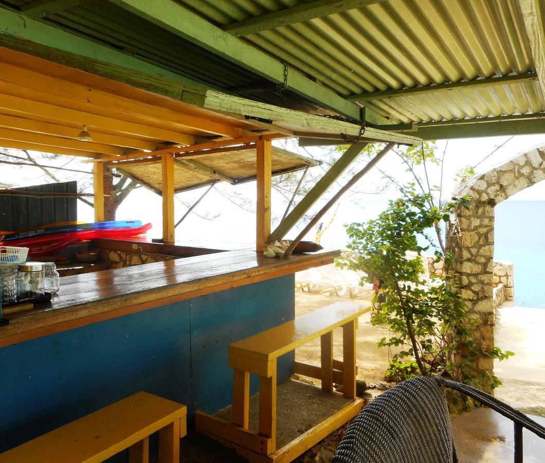 Banana Shout Resort Negril Extérieur photo